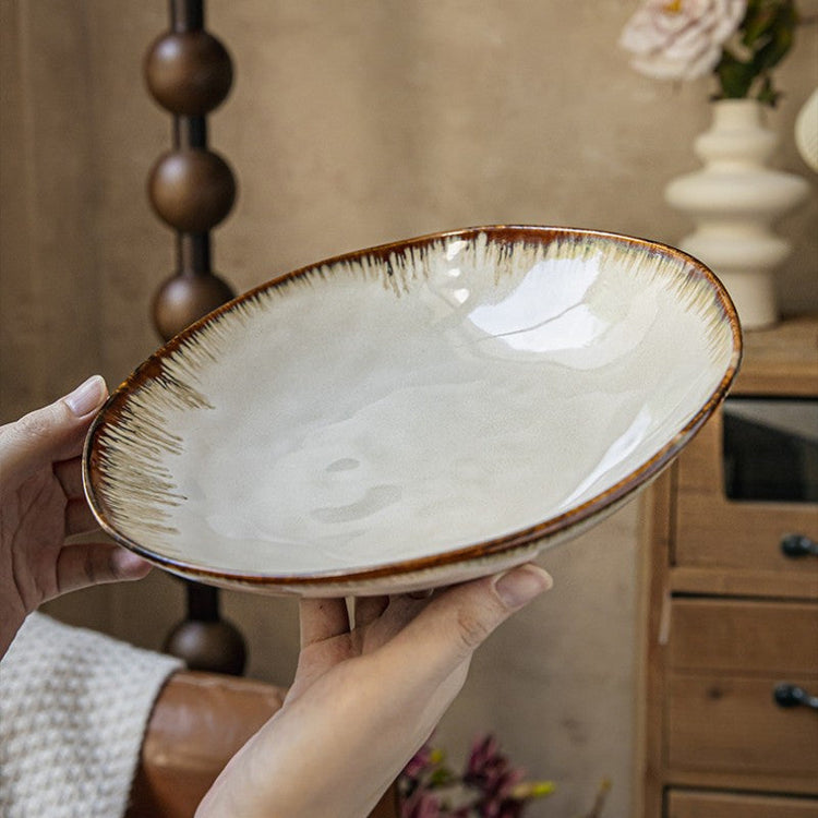 Vintage 2286 cm Irregular Ceramic Salad Plate